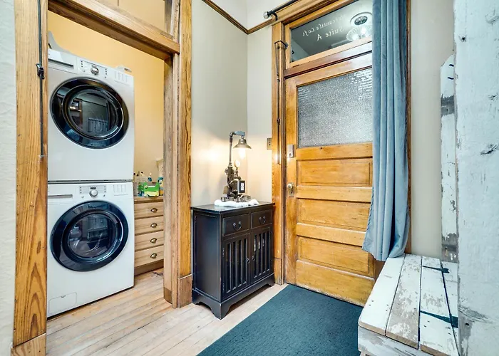Vintage Downtown W/ Deck! Appartement *